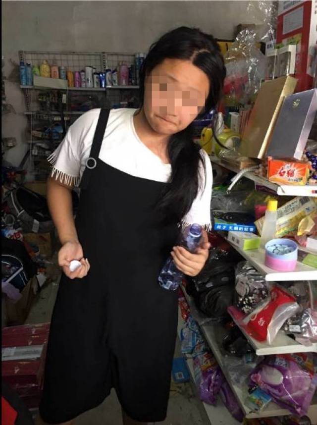 【青岛寻人】和家人闹矛盾,14岁女孩离家出走,失联已超20小时!扩散!