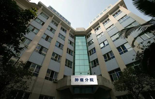 届时,来自重庆三峡中心医院肿瘤分院的医疗团队将在活动现场义诊义检