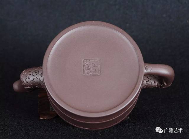 219614 宗华 龙头八卦壶 黑泥