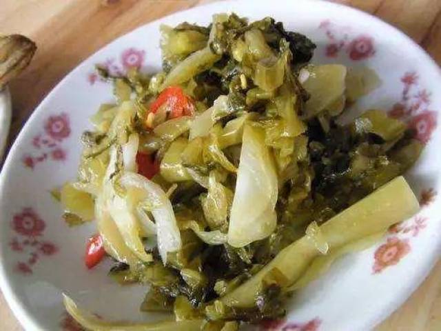 又到腌咸酸菜,做腊肉的时节啦,清远人你家有做起来吗?