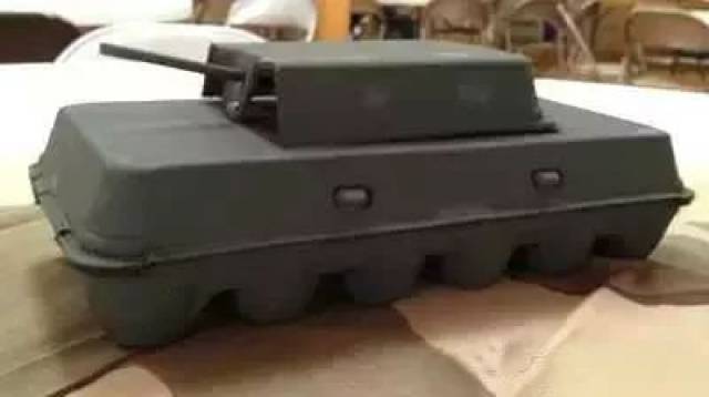 手工制作飞机,大炮,坦克.你可以带娃玩这些陆空