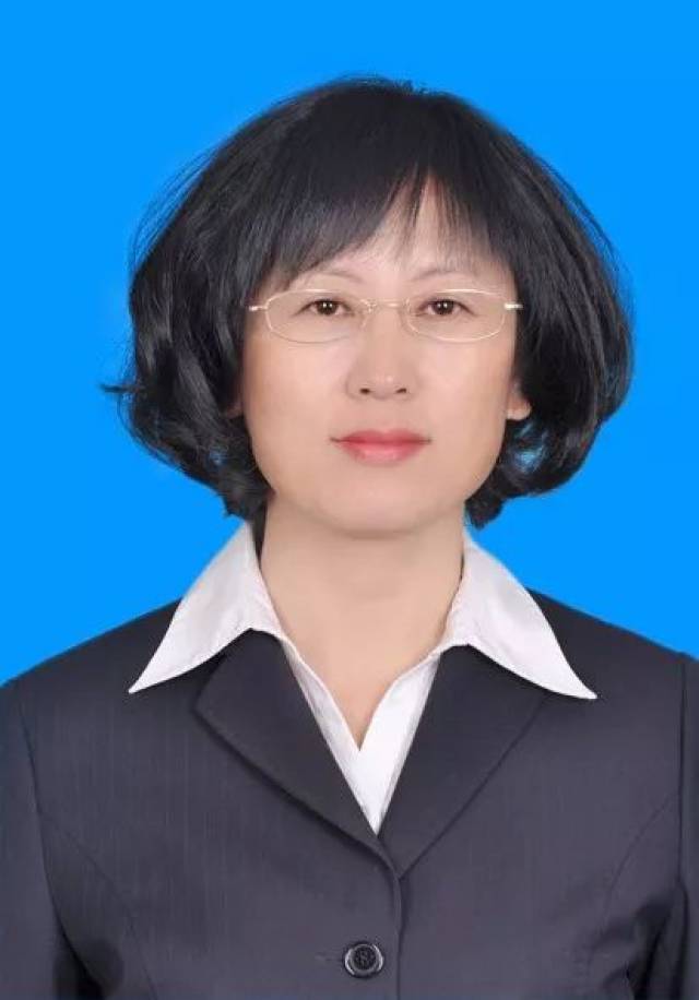 【聚焦】伊金霍洛旗第十七届人民代表大会第一次会议公告(第一号)