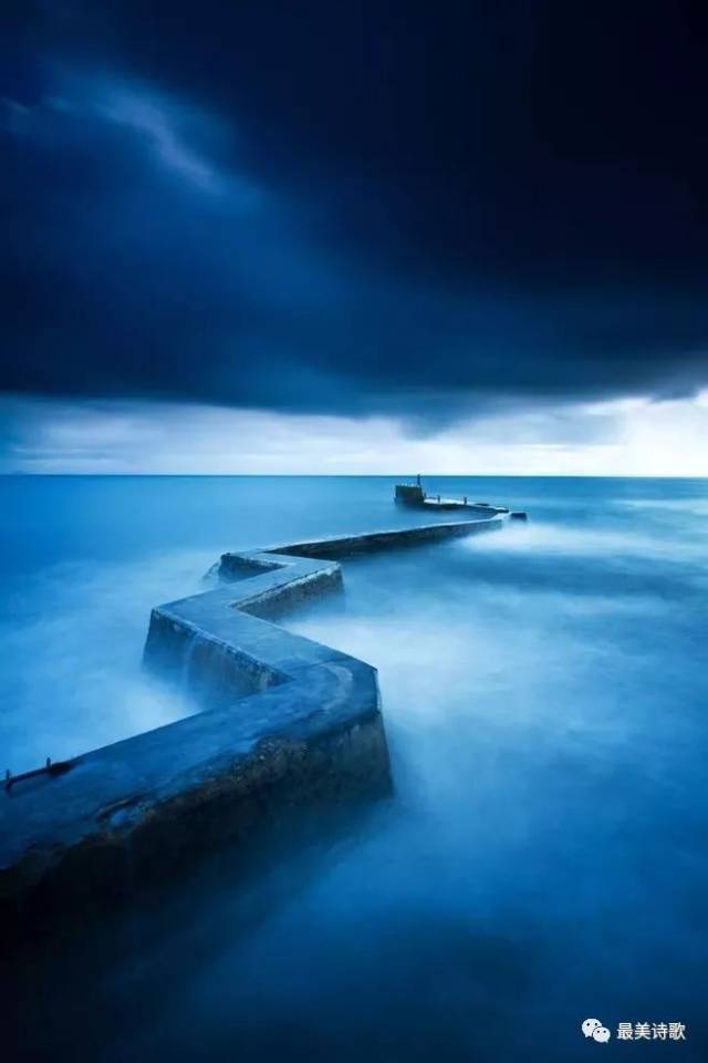 W.H.奥登:葬礼蓝调