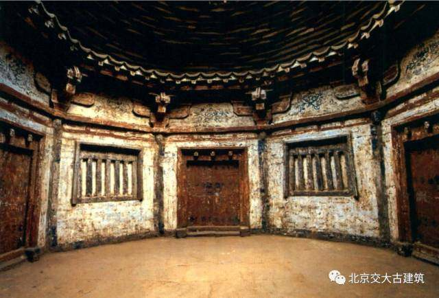 山西汾阳东龙观宋金墓地48号墓墓室结构(王俊摄)