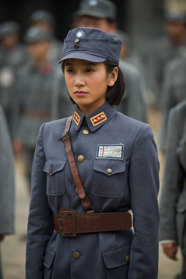 由谭俏执导,芦芳生,石安妮,董晴等联合主演的抗战剧《最后的战士》于