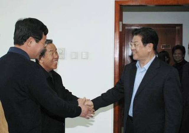 省委常委兼任，这是第4个_手机搜狐网