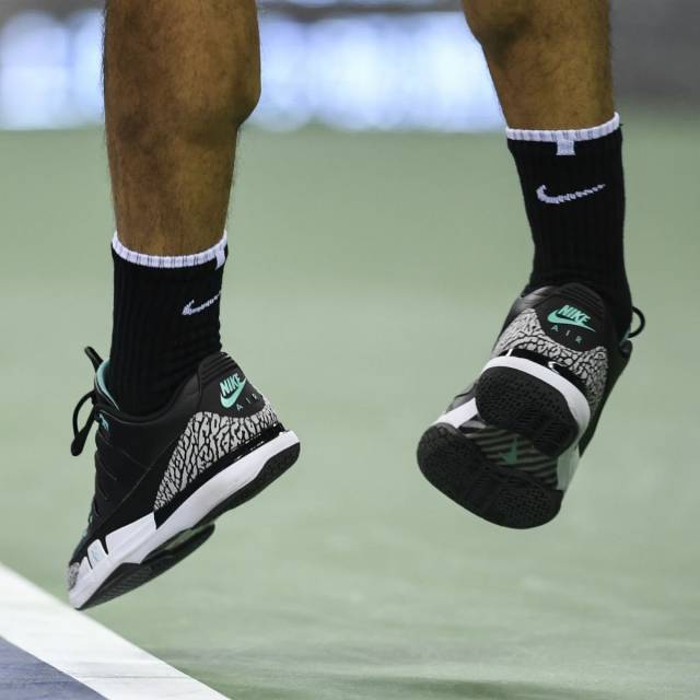 费德勒战靴:"牛"鞋还是"费"鞋?