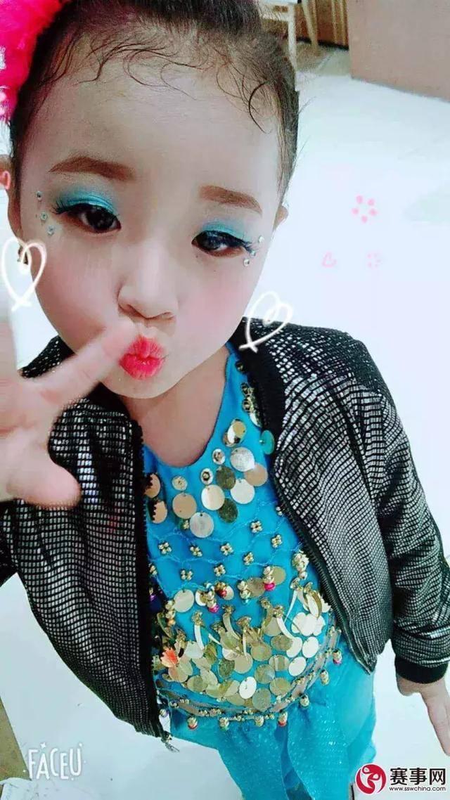 赛事网筑梦童星卢可欣形象展示