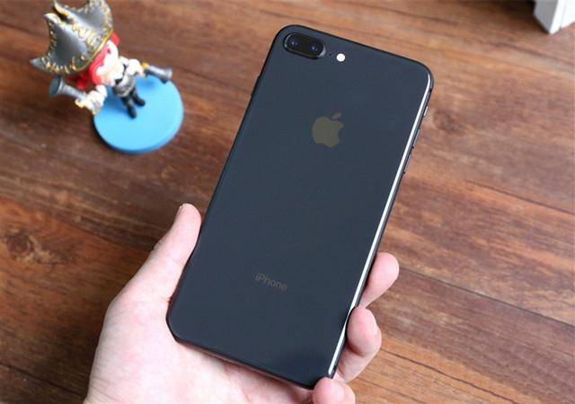 入手iPhone8/8P前要看！A1863/A1864与其他版本的差别_手机搜狐网