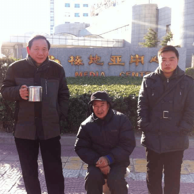 比赵本山还厉害 春晚哥草根小品《回娘家》直