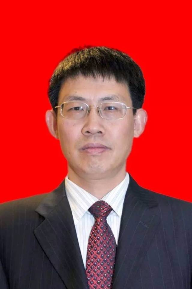 曹远勃当选为延安市监察委员会主任