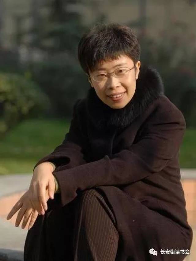 「研读经典」蒙曼:武则天开辟的政治红妆时代