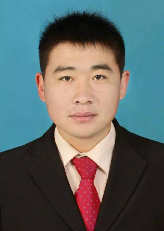 【荐读】郭建兵:在红色小镇的报道