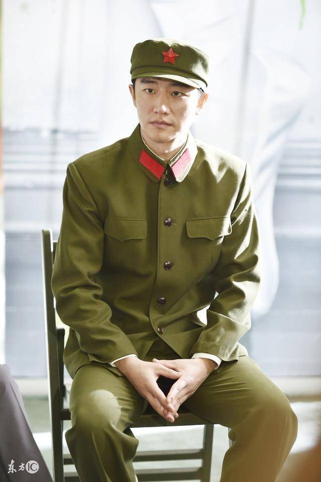 黄轩资源开挂,《芳华》《妖猫传》正在上映,又要搭戏范冰冰!