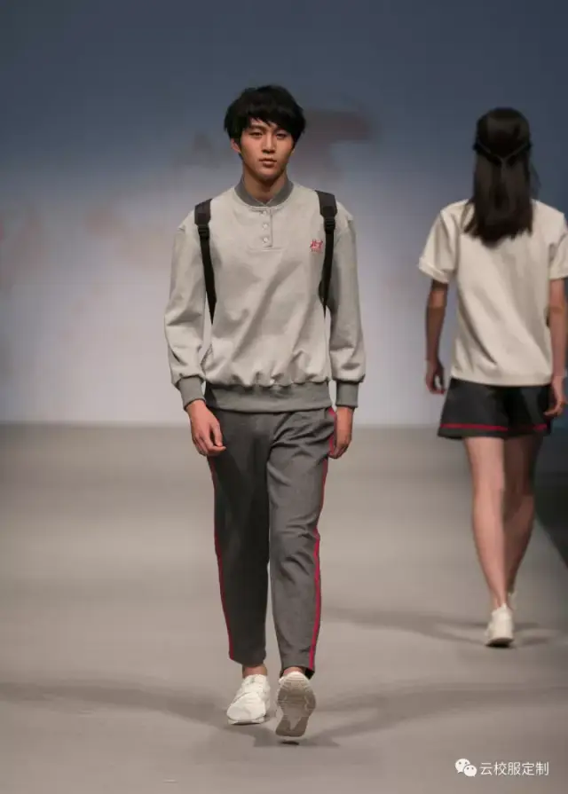 开放与传承║派克兰帝·云校服助力2017北京市中小学校服研发成果展示