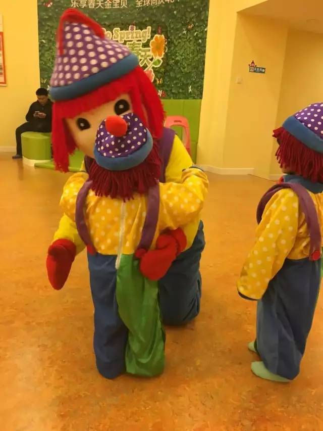 贴心的附上金宝舞教程~报名的家长学起来吧