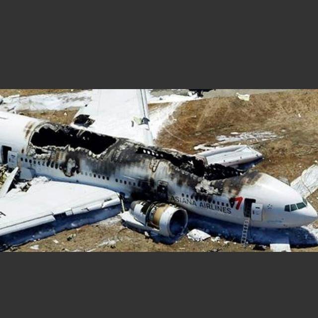 从小困扰我的一个问题,客机发生空难,为什么没有跳伞的