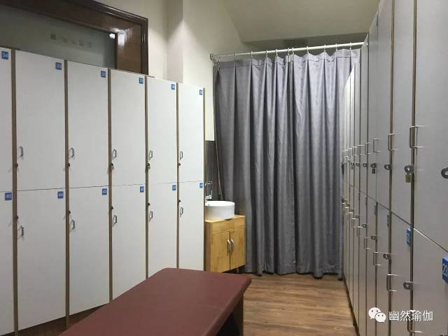 更衣室文明使用温馨提示