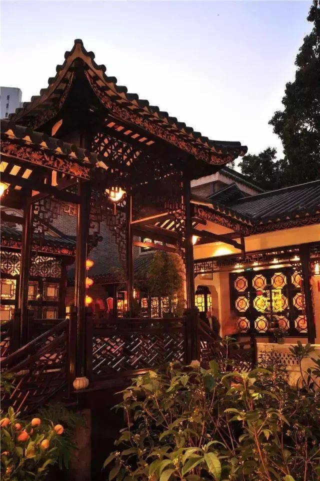 在广州那么久,这8家老字号粤菜馆,你都吃过了吗?