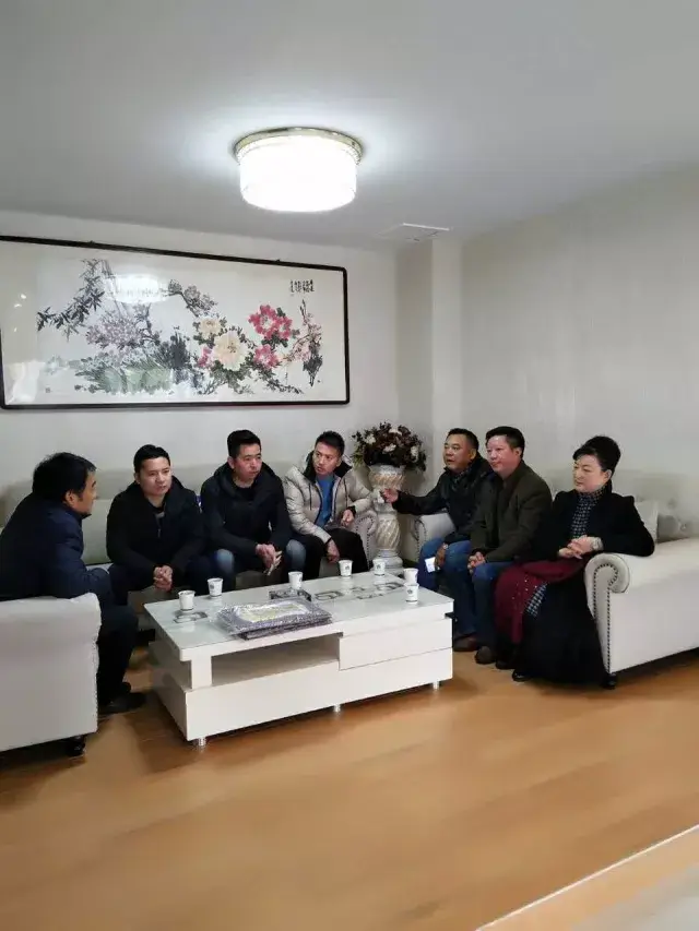 为加强与会员单位的联系,增进商会与会员之间的感情,近期,商会会长章