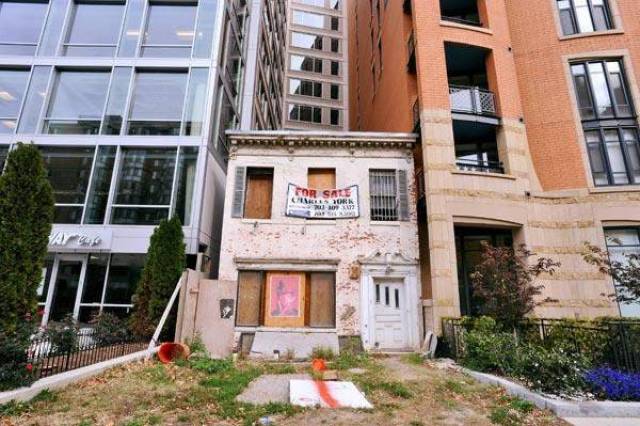 美国人如何处理拆迁问题?看看这些全世界最霸气的钉子户!