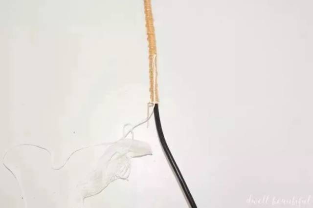 【909音乐小妙招】手机屏幕碎了,别急着换,简