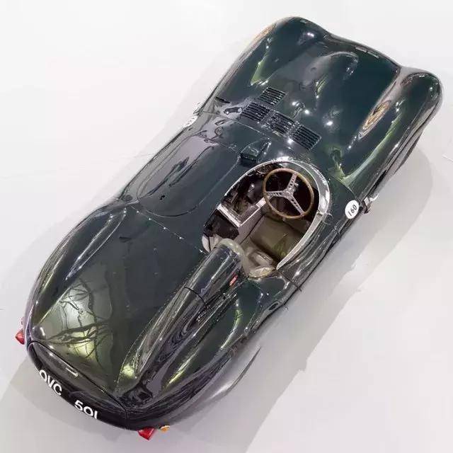 为什么说「非对称设计」是汽车造型的大忌?