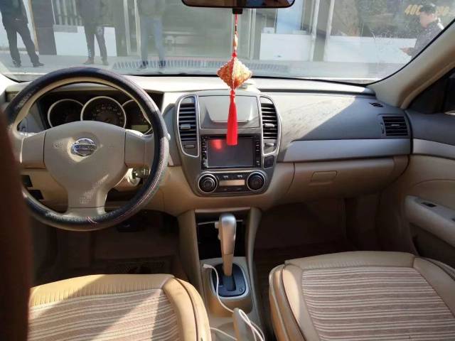 17年准新车日产轩逸只要8xx万