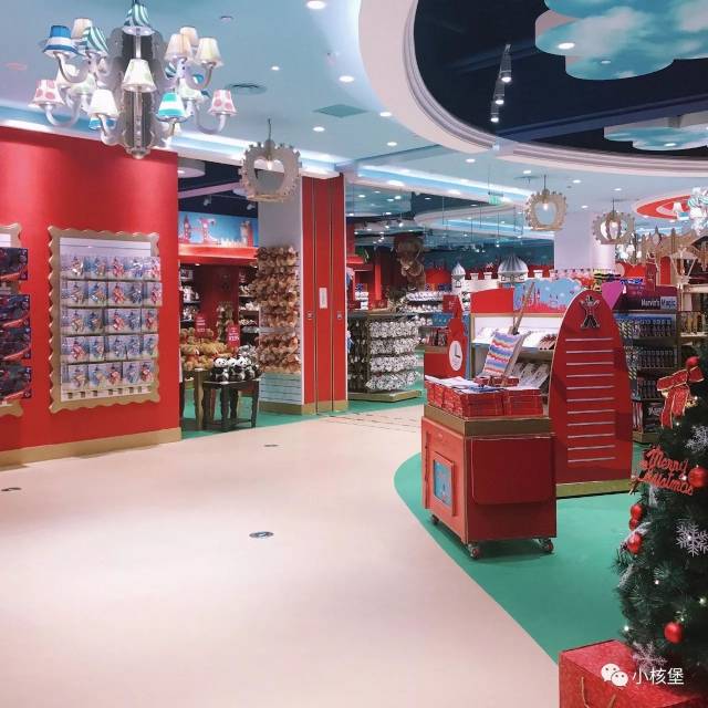 被各大公号都捧上天的hamleys玩具店,真的有那么棒嘛?