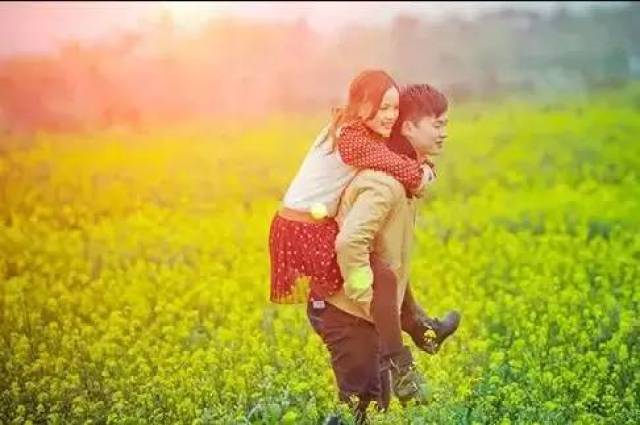 一首超好听伤感情歌《怎么忍心伤害一个爱你的