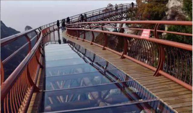 咱苍南自己也要有玻璃栈道了!