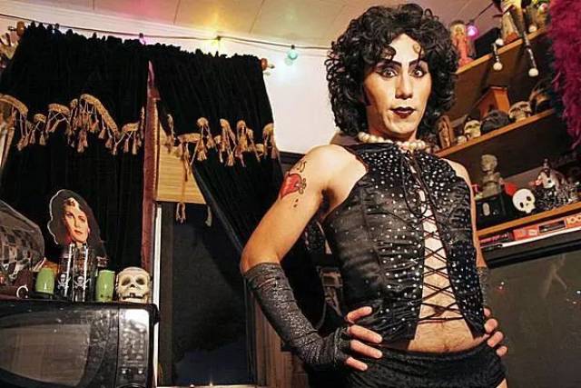 影像 | 邪典电影《洛基恐怖舞会》的狂粉都穿什