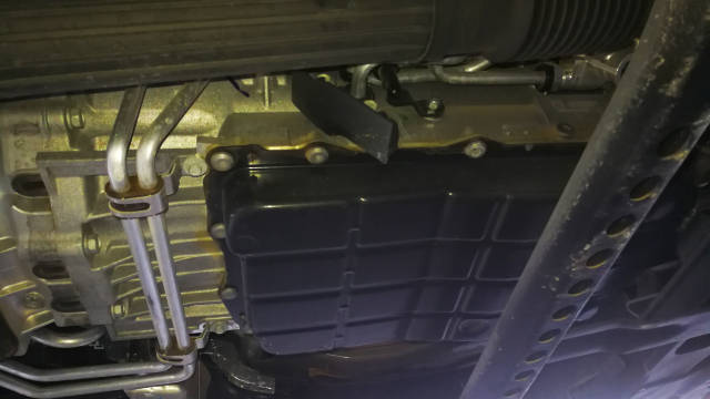 老李故事会 | 为试驾全新jeep牧马人,老李竟然在飞机卫生间里睡了8个