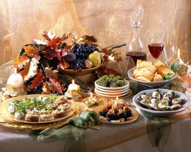 圣诞主题 | 艺术感与视觉的震撼,餐台摆设与精致摆盘创作!