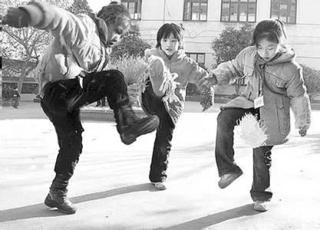 跳皮筋,丢沙包,翻花绳…广饶娃的童年游戏你还记得吗?