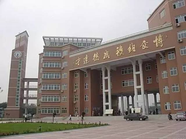 南阳一中清北班高一老师: 调查了尖子生初三的学习情况后,我总结了几