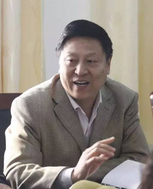 书记徐宏滨,副院长马今朝,离退休党支部书记李恒晓,人事科科长付昆
