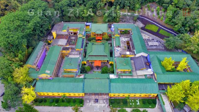 庄严雅净,风格独特,香火旺盛,这就是云门山大禅寺,也是我国佛教禅宗