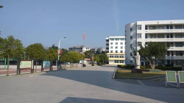 全国中小学校责任督学挂牌督导创新县检查组莅临福安开展实地核查工作