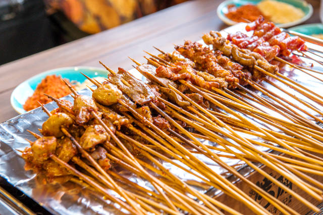 寻找"烧烤圣经"—烤肴:品美味烧烤背后的故事!