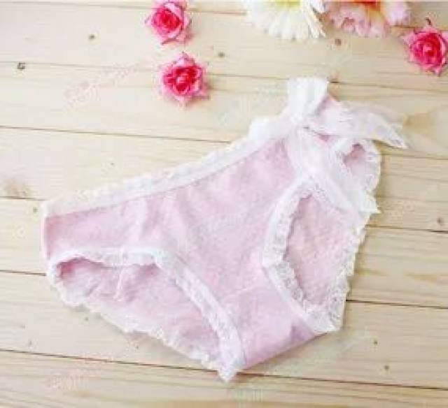 内裤一天不洗,会留下10个虫卵,100个寄生虫,10万个细菌