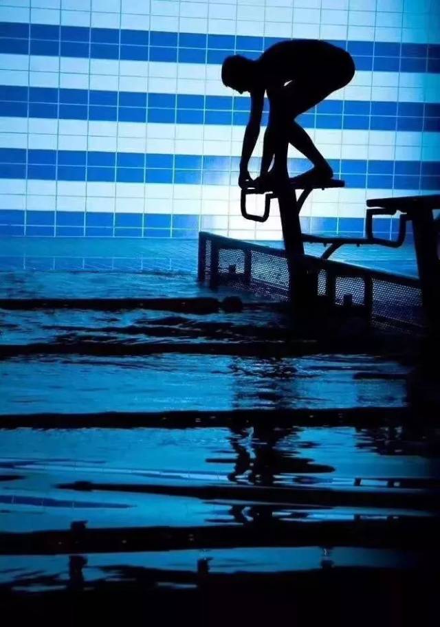 [游泳励志]经常练游泳才知道,这些词是一种生活方式!