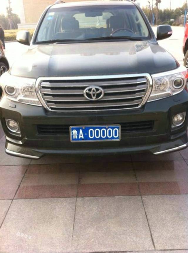 山东济南最霸气的10辆车,鲁a00000到99999都在什么车上
