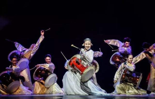 【经典传唱】好听好看的延边歌曲15首!敲起长