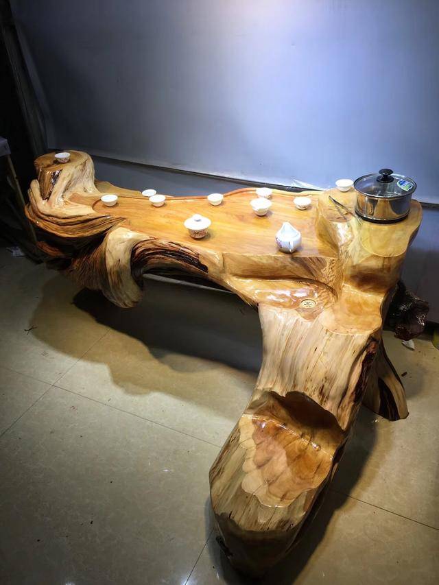 崖柏茶台整体无拼接,完美天然造型,你还缺个这样的茶台