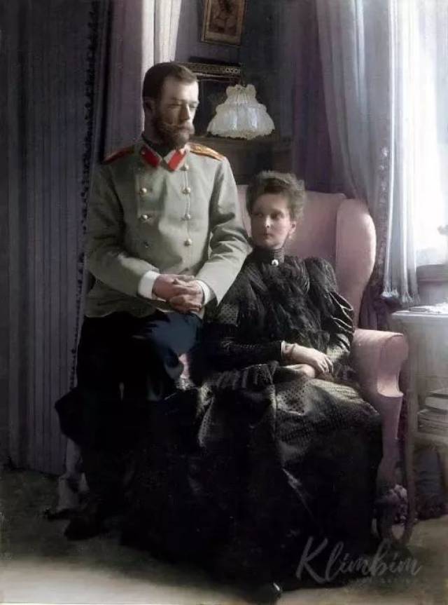1899年,末代沙皇尼古拉二世夫妇
