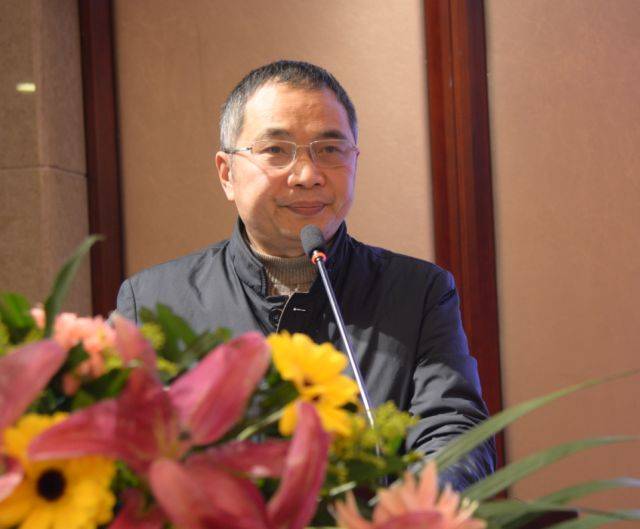 四川省中医科学院周建伟副院长出席大会并致辞