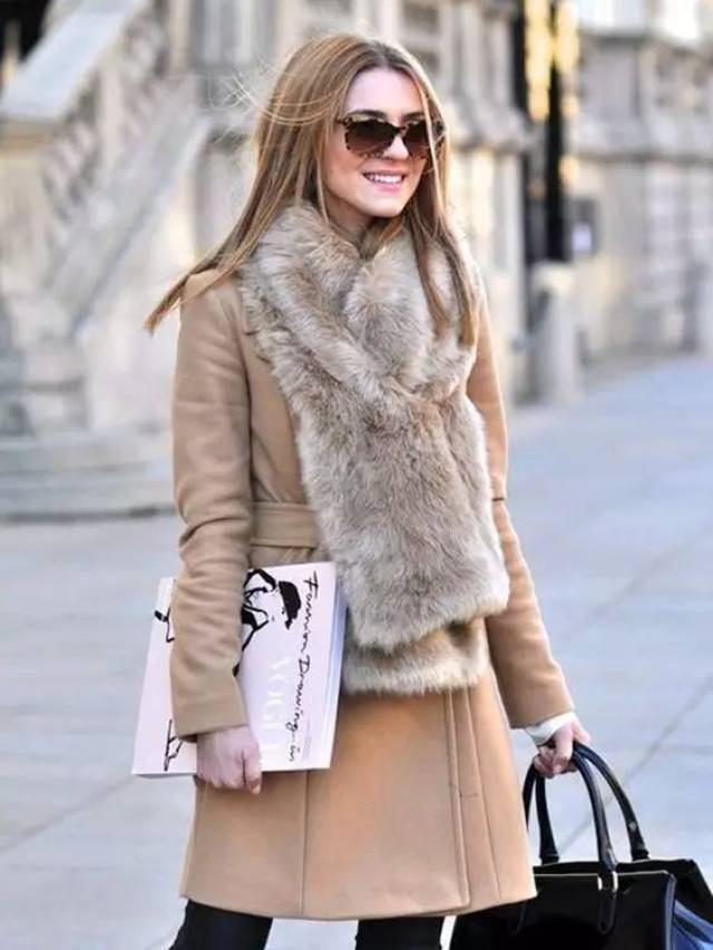 法国结的系法则更显优雅气质~长长的毛领垂下来特别时髦~▼