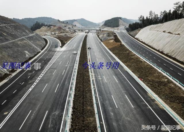 贵遵复线即将通车,让你分享贵州这条最高标准高速公路有多牛