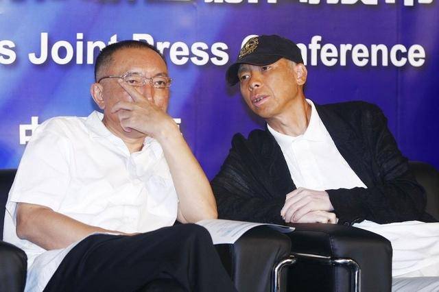 香港影视界老大有向华强,曾志伟等,内地影视界大哥是谁呢?